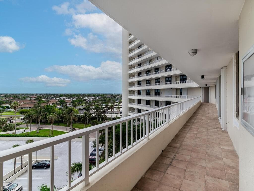 260 Seaview Ct 803, Marco Island, FL 34145-29