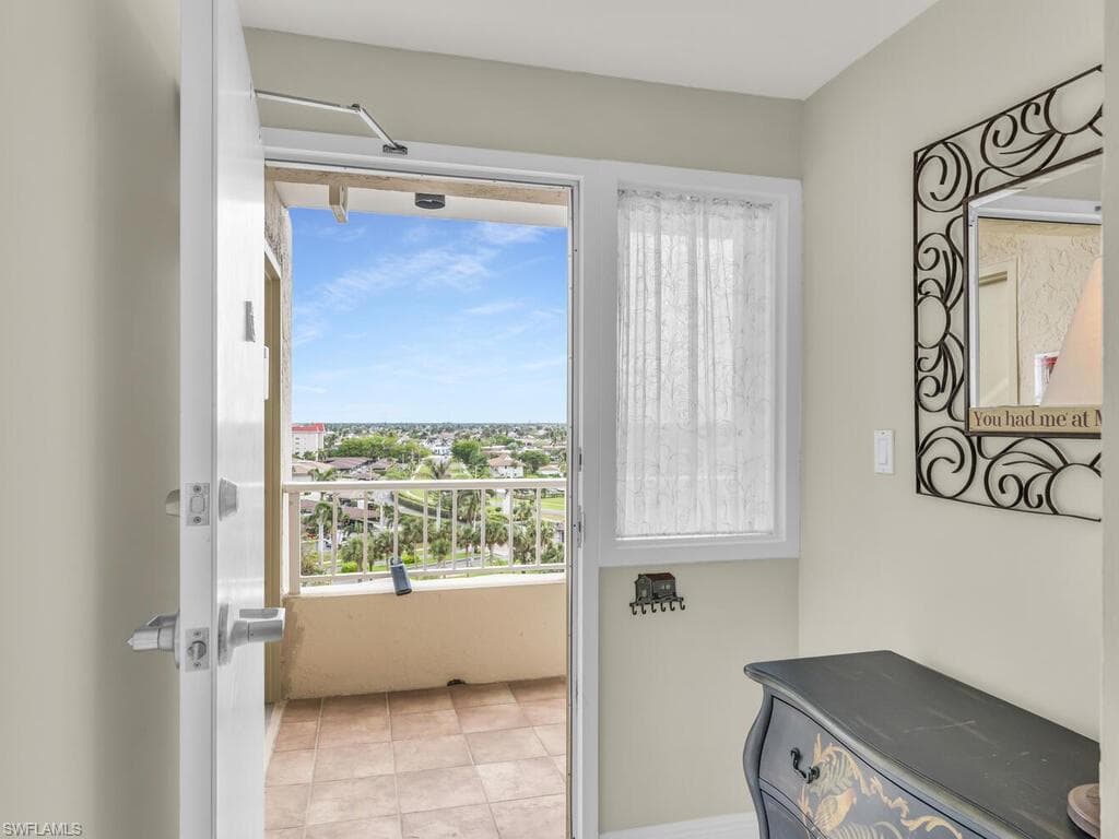 260 Seaview Ct 803, Marco Island, FL 34145-5