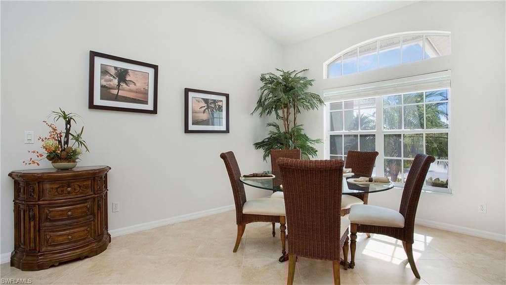 330 Colonial Ave, Marco Island, FL 34145-10