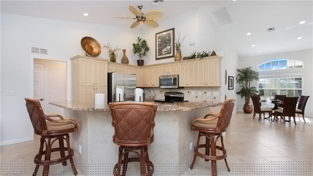 330 Colonial Ave, Marco Island, FL 34145-14