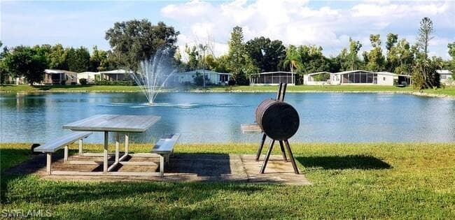 249 Loon Ln 249, Naples, FL 34114-18