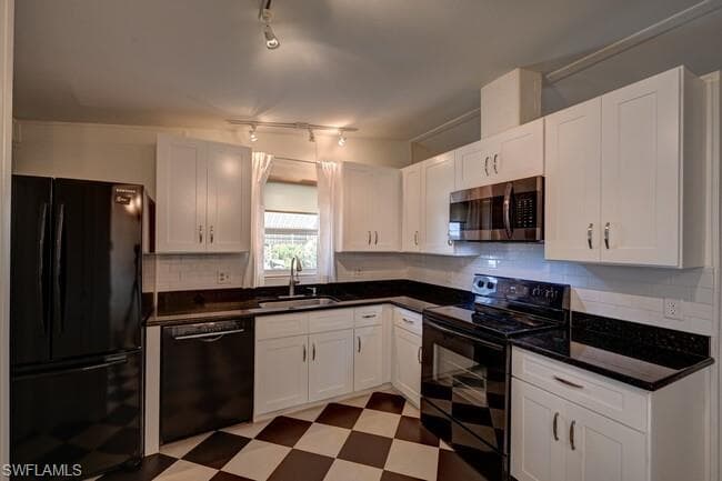 249 Loon Ln 249, Naples, FL 34114-8