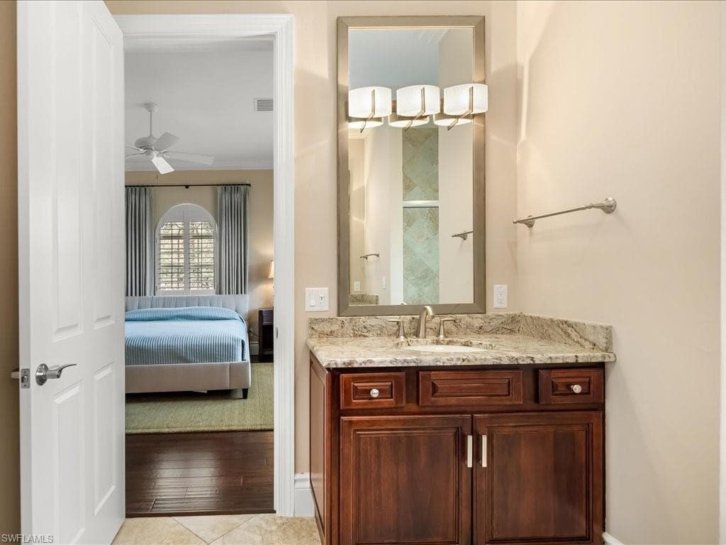106 Eugenia Dr, Naples, FL 34108-19