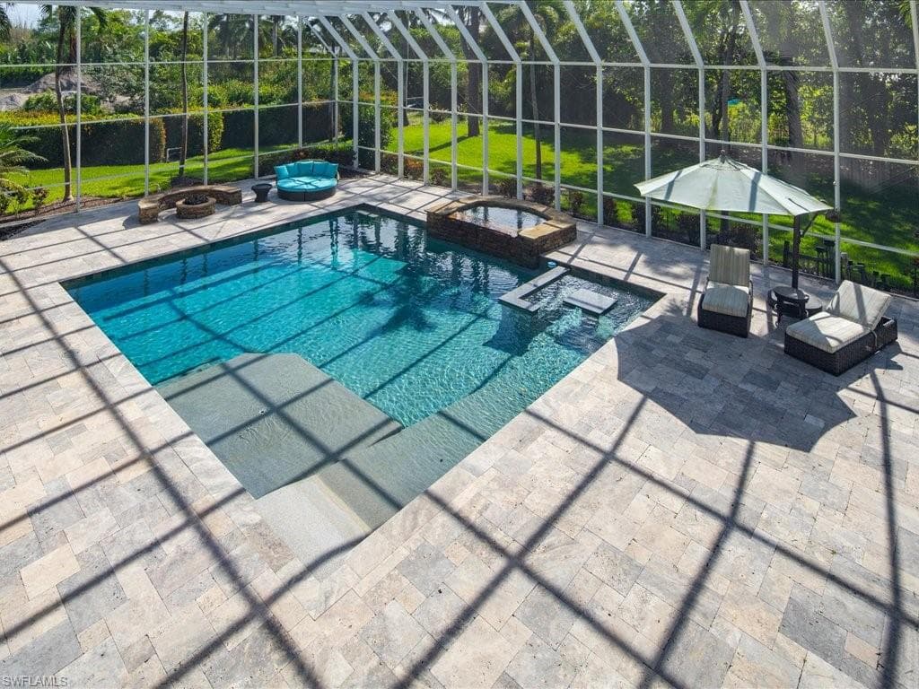 106 Eugenia Dr, Naples, FL 34108-39