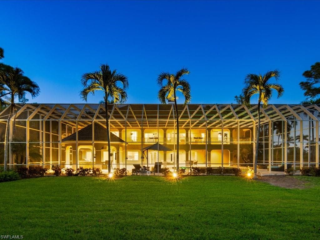 106 Eugenia Dr, Naples, FL 34108-44