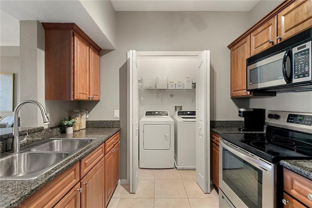 12990 Positano Cir 204, Naples, FL 34105-11