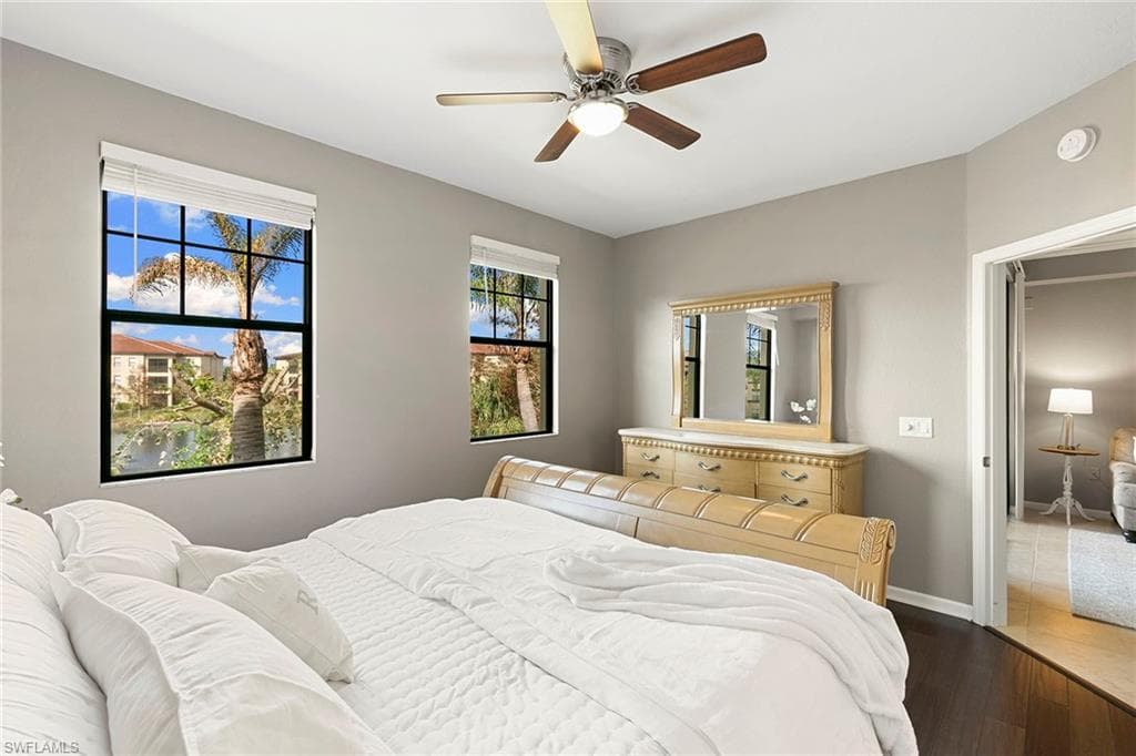 12990 Positano Cir 204, Naples, FL 34105-25