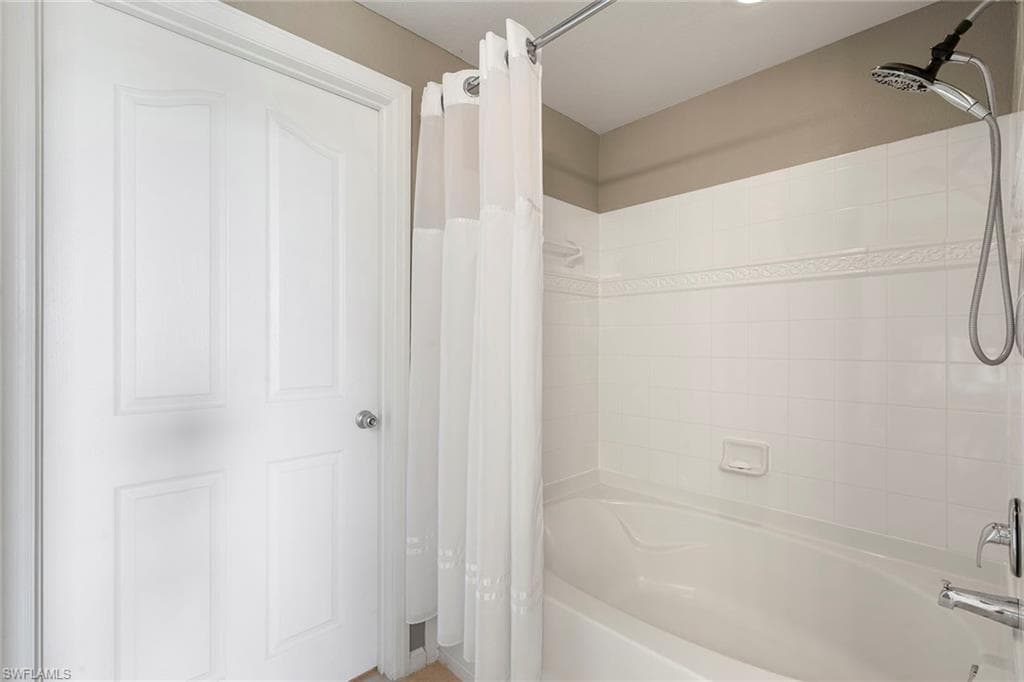 12990 Positano Cir 204, Naples, FL 34105-27