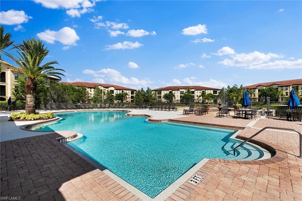 12990 Positano Cir 204, Naples, FL 34105-44