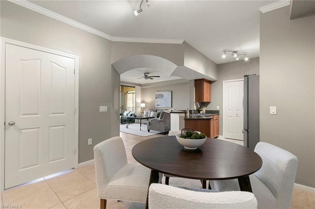 12990 Positano Cir 204, Naples, FL 34105-7