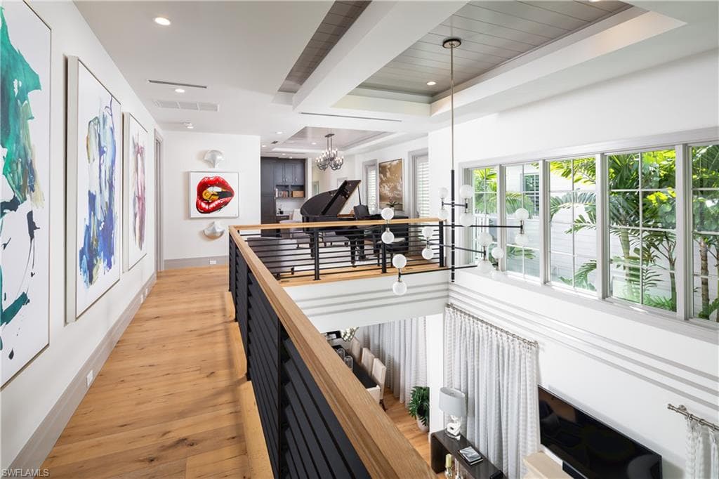 112 6th Street S, Naples, Fl 34102-16