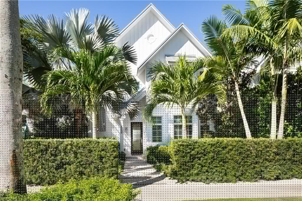 112 6th Street S, Naples, Fl 34102-29