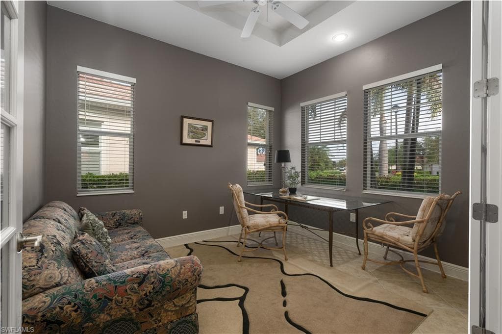 13484 Cambridge Ln, Naples, FL 34109-13
