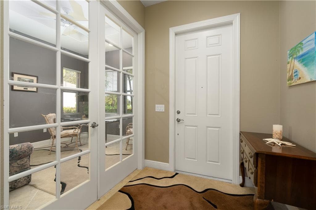 13484 Cambridge Ln, Naples, FL 34109-14