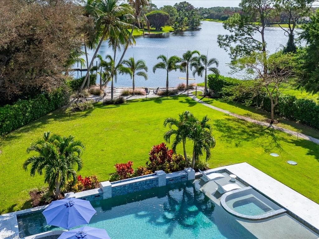 830 Cassena Rd, Naples, Fl 34108-44