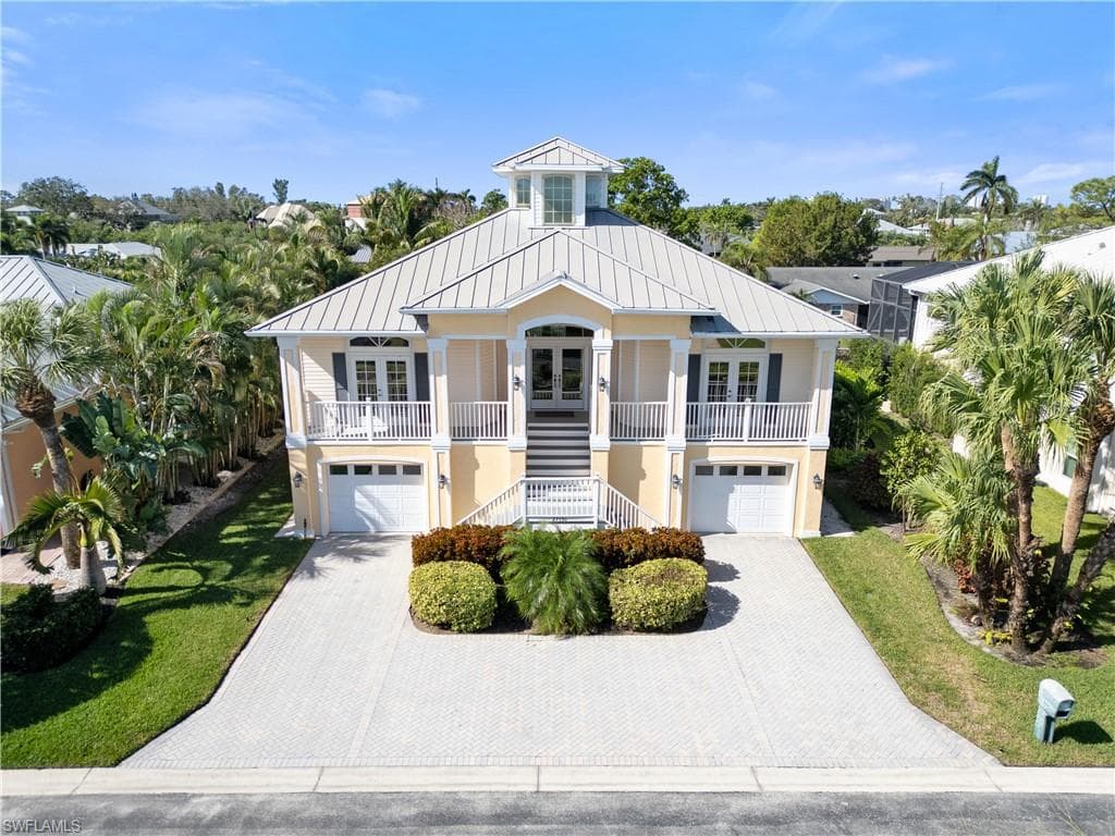 27130 Flamingo Dr, Bonita Springs, FL 34135-1