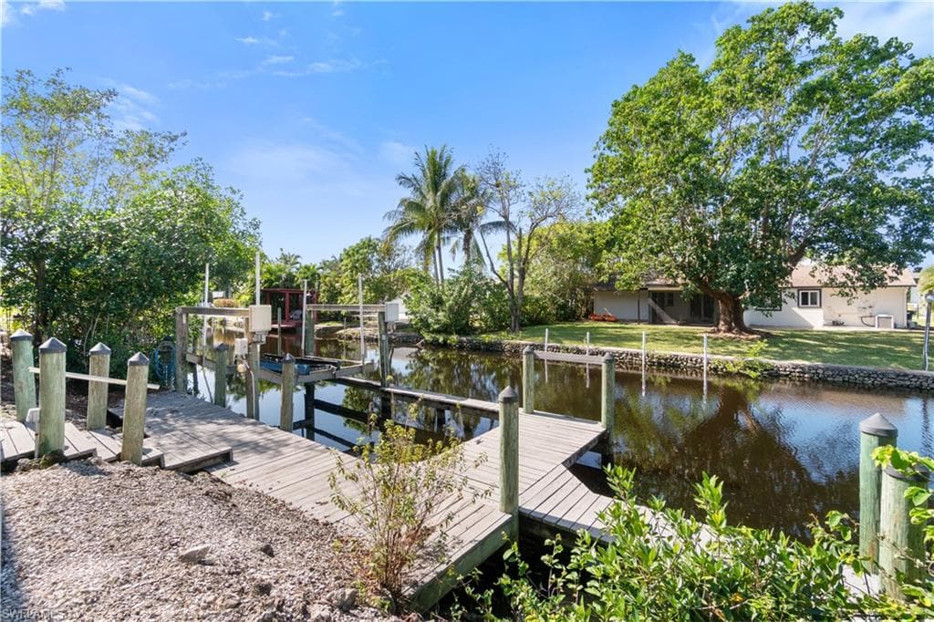 27130 Flamingo Dr, Bonita Springs, FL 34135-19