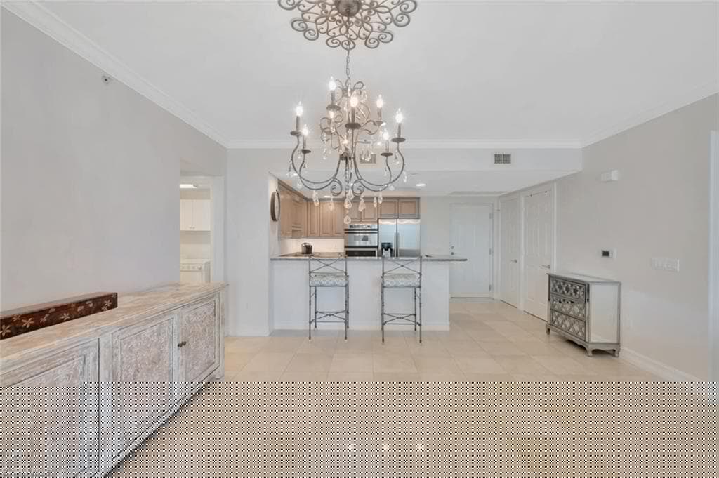 2738 Tiburon Blvd E B-303, Naples, FL 34109-13