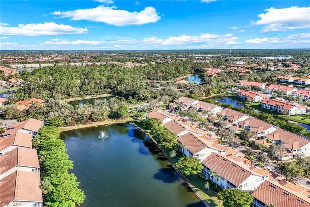 5645 Northboro Dr 202, Naples, FL 34110-32