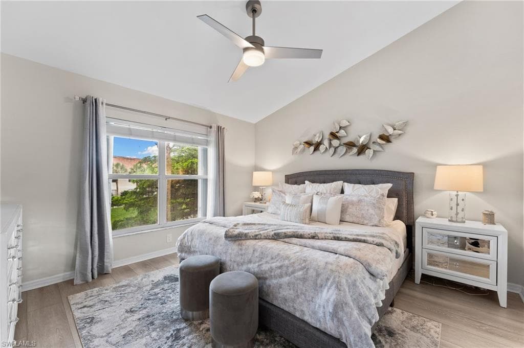 5045 Cedar Springs Dr 203, Naples, FL 34110-17