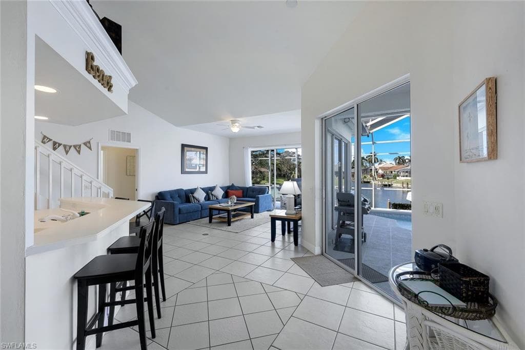 541 Hernando Dr, Marco Island, FL 34145-9