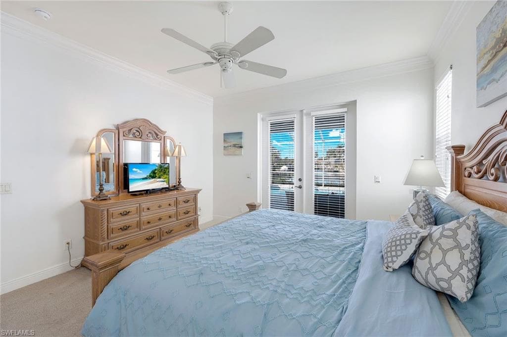 541 Hernando Dr, Marco Island, FL 34145-16