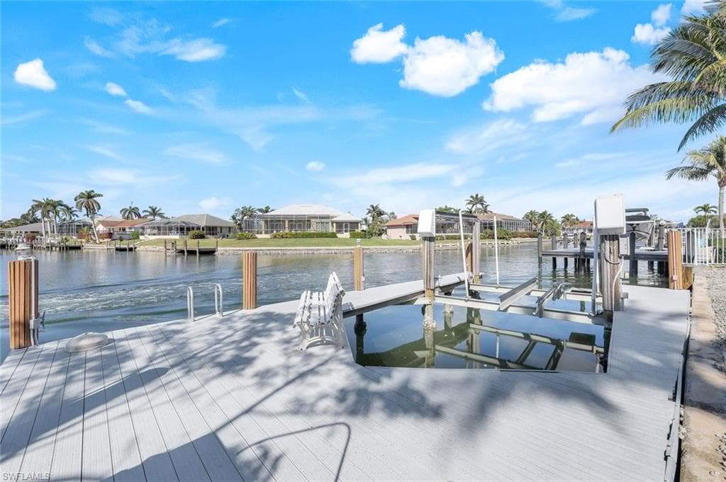 541 Hernando Dr, Marco Island, FL 34145-34