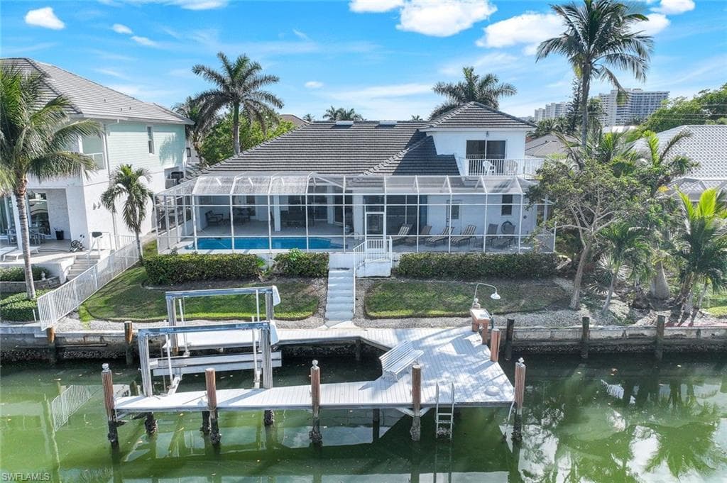 541 Hernando Dr, Marco Island, FL 34145-37