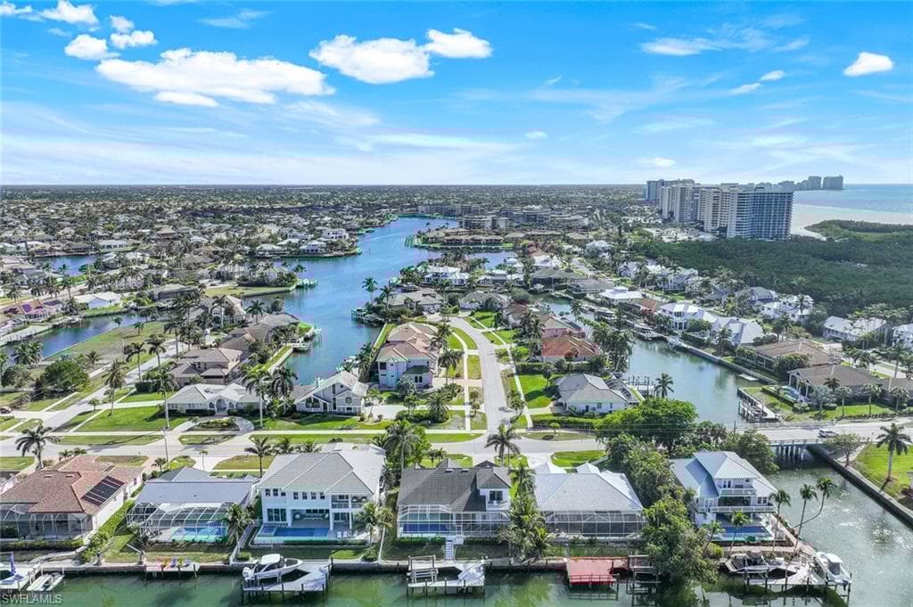 541 Hernando Dr, Marco Island, FL 34145-43