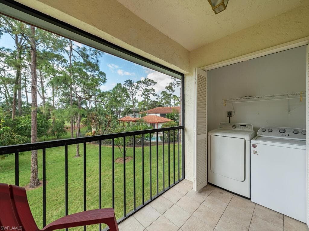 901 Augusta Blvd 901-6, Naples, FL 34113-12