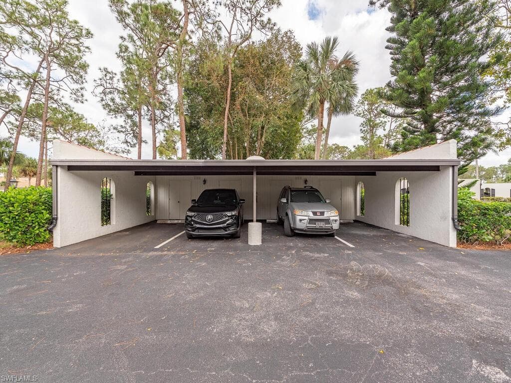 901 Augusta Blvd 901-6, Naples, FL 34113-13