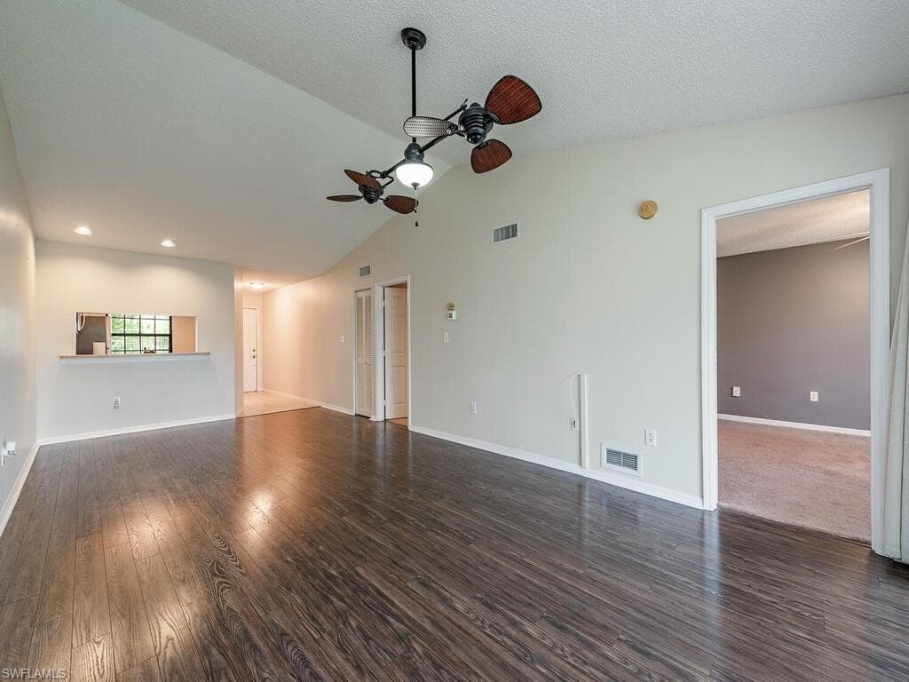 901 Augusta Blvd 901-6, Naples, FL 34113-4