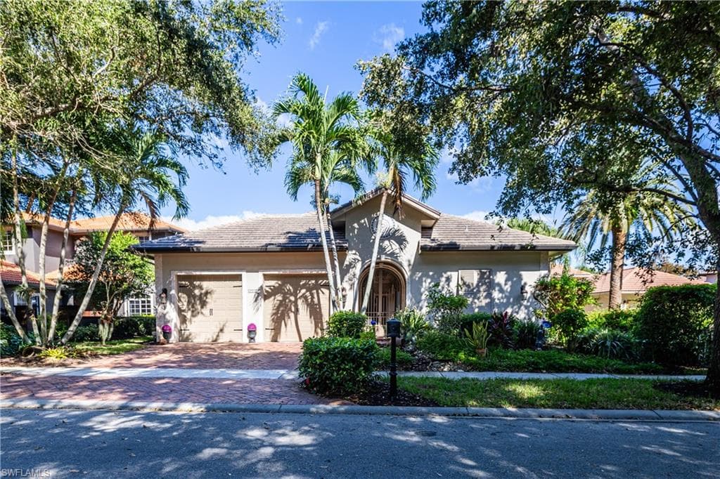 6912 Anthurium Ln, Naples, FL 34113-1