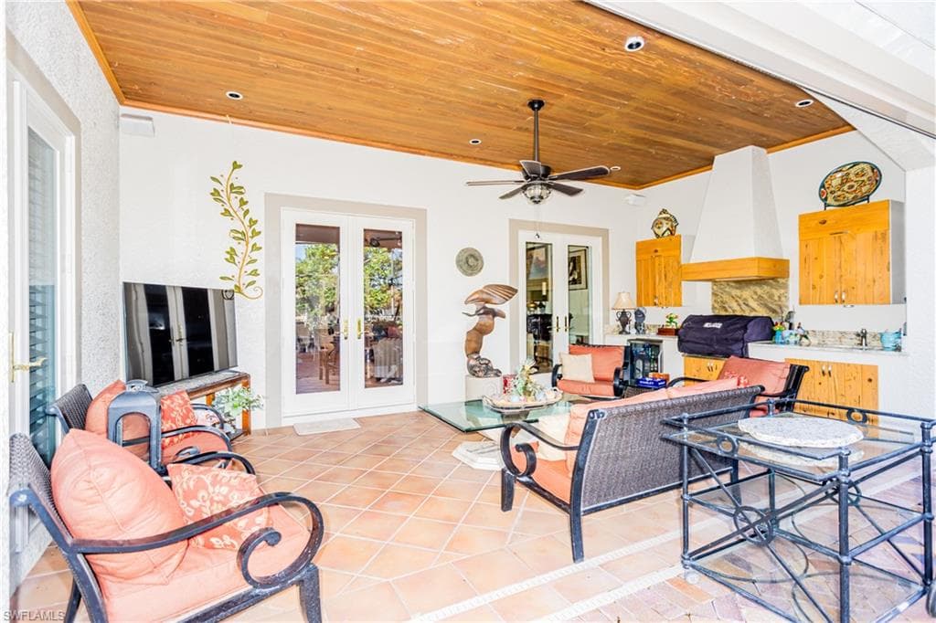 6912 Anthurium Ln, Naples, FL 34113-33
