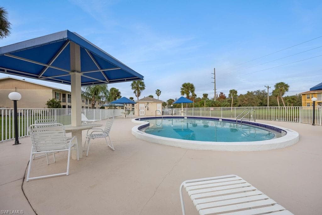 1100 Pondella Rd 106, Cape Coral, FL 33991-18