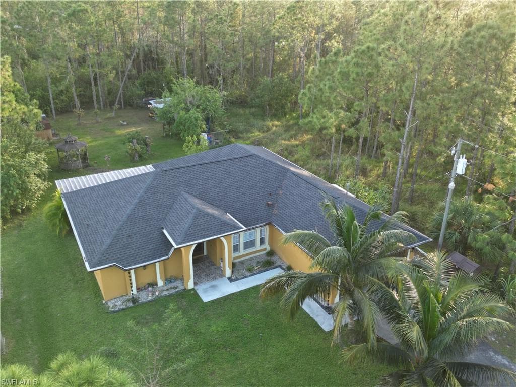 4160 29th Ave NE, Naples, FL 34120-38