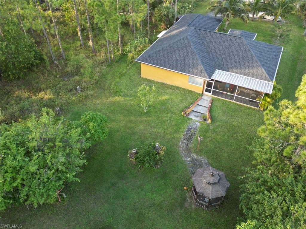 4160 29th Ave NE, Naples, FL 34120-39