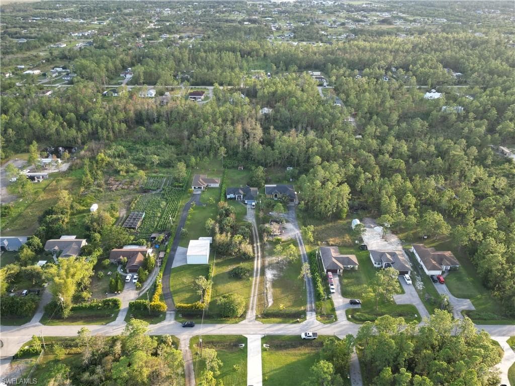 4160 29th Ave NE, Naples, FL 34120-40