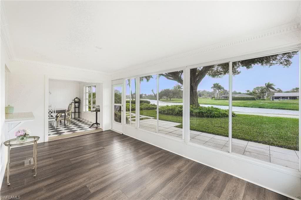 4460 Lakewood Blvd, Naples, FL 34112-17