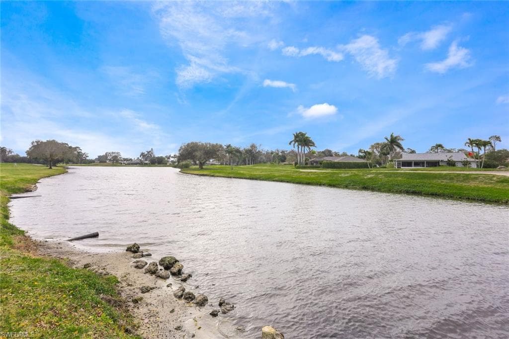 4460 Lakewood Blvd, Naples, FL 34112-28