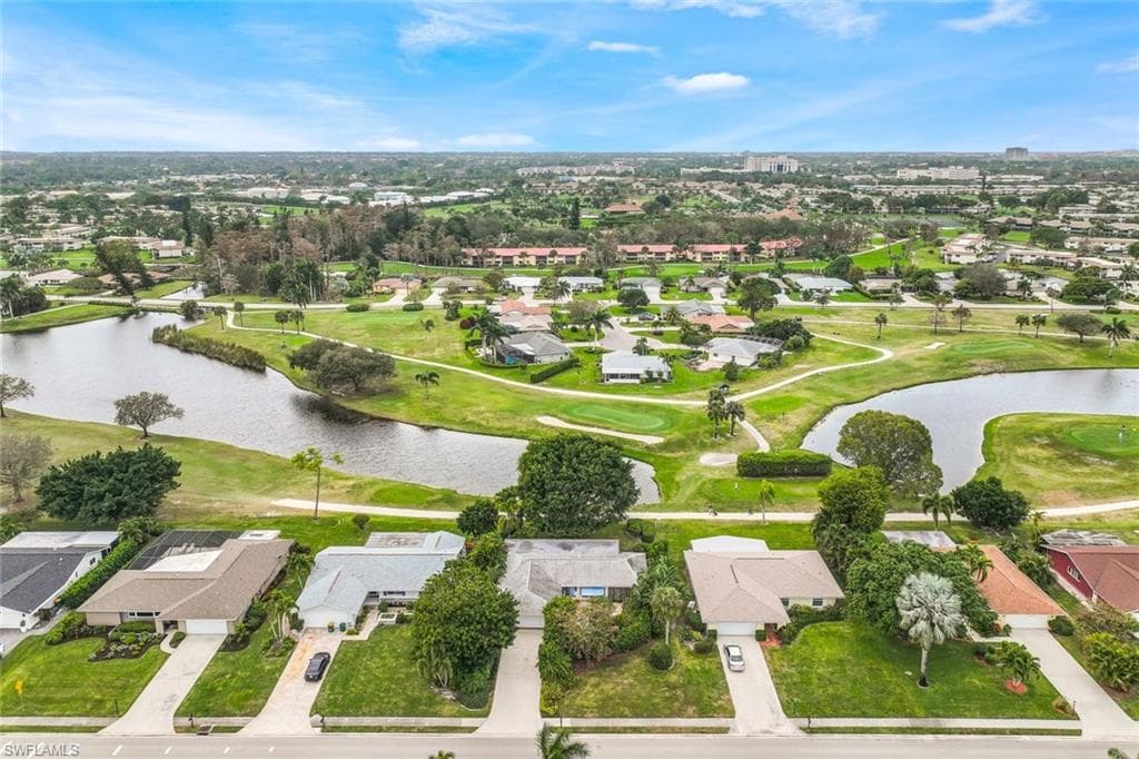 4460 Lakewood Blvd, Naples, FL 34112-39