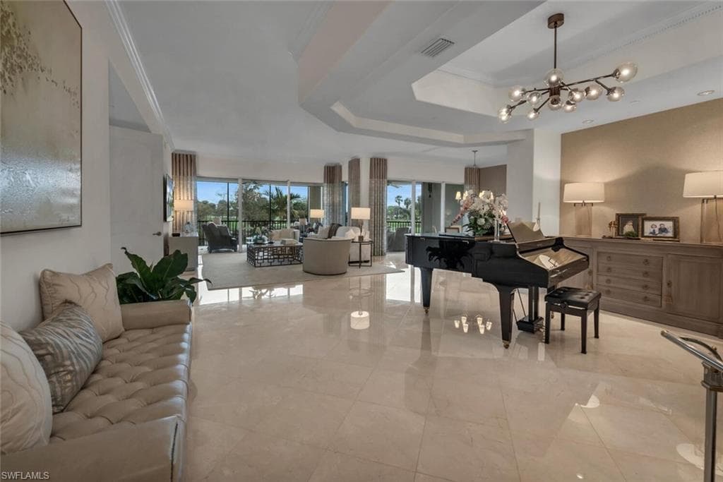 570 El Camino Real 2104, Naples, FL 34119-13