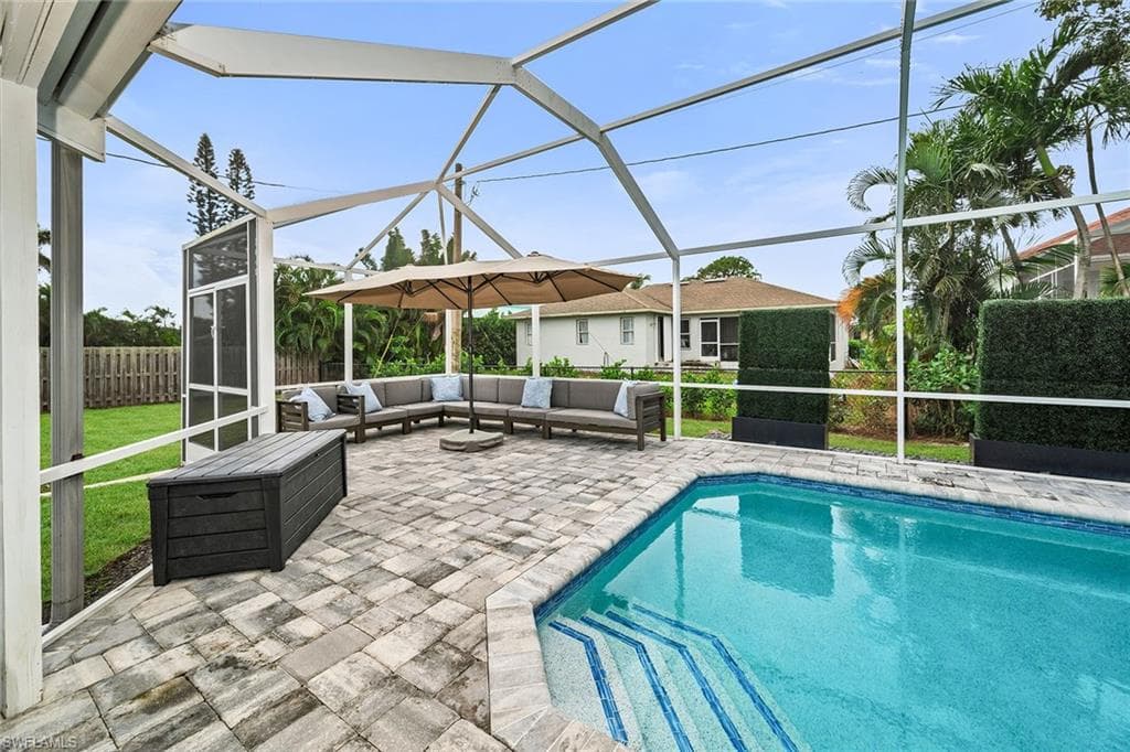 461 Quail Dr, Marco Island, FL 34145-29