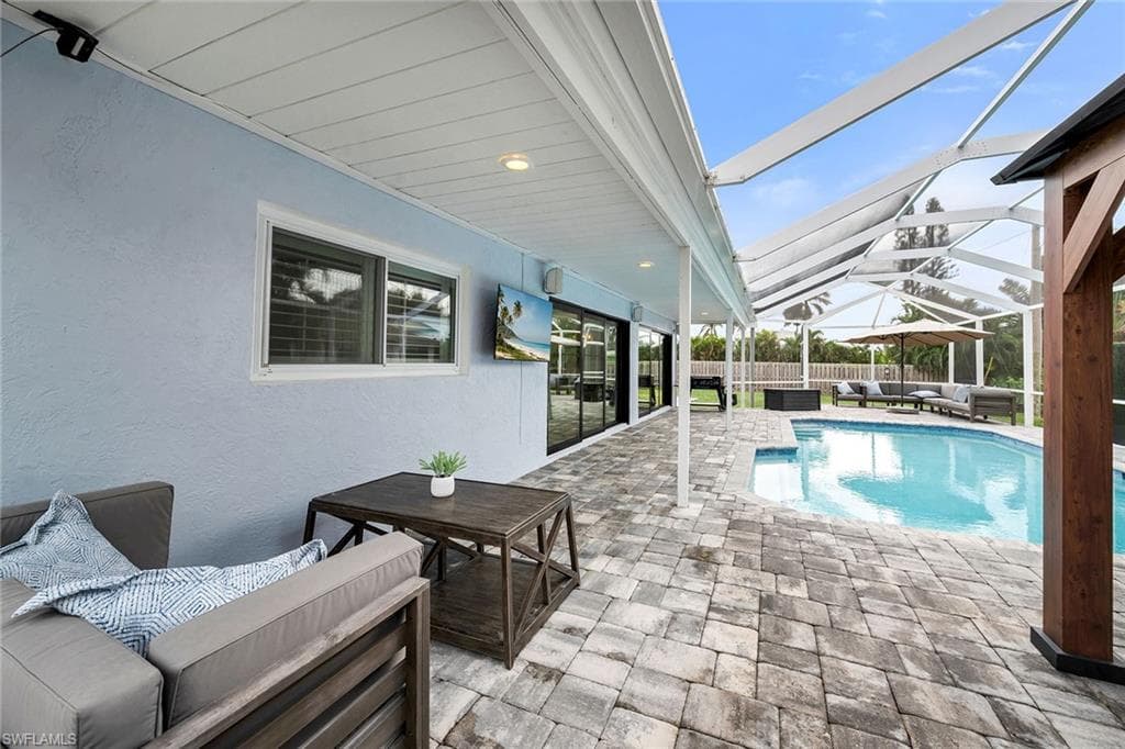 461 Quail Dr, Marco Island, FL 34145-33