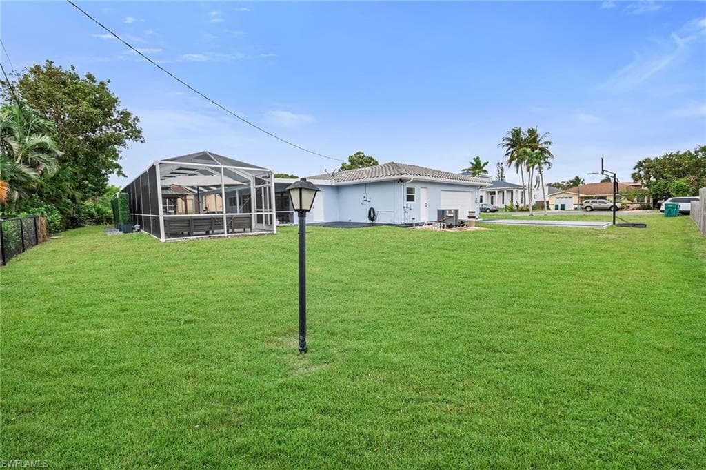 461 Quail Dr, Marco Island, FL 34145-42