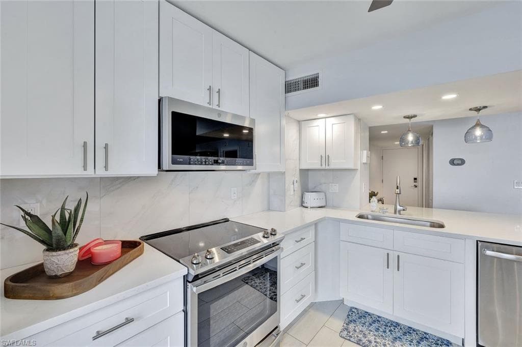 1085 Bald Eagle Dr D608, Marco Island, FL 34145-3