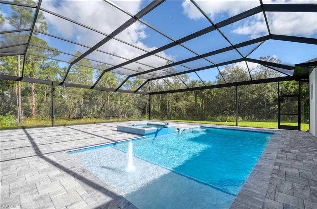 219 33rd Ave NW, Naples, FL 34120-11