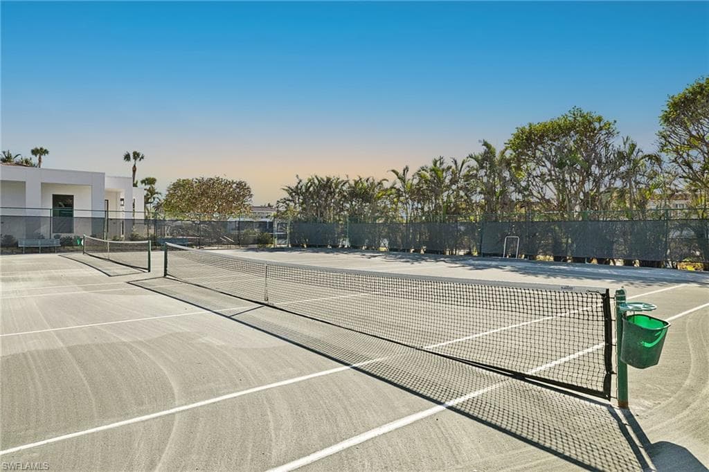 2400 Gulf Shore Blvd N Ph-4, Naples, FL 34103-17