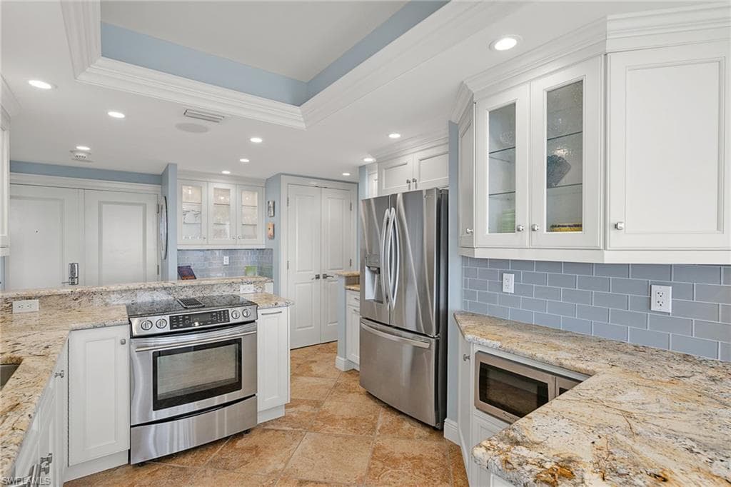 2400 Gulf Shore Blvd N Ph-4, Naples, FL 34103-8