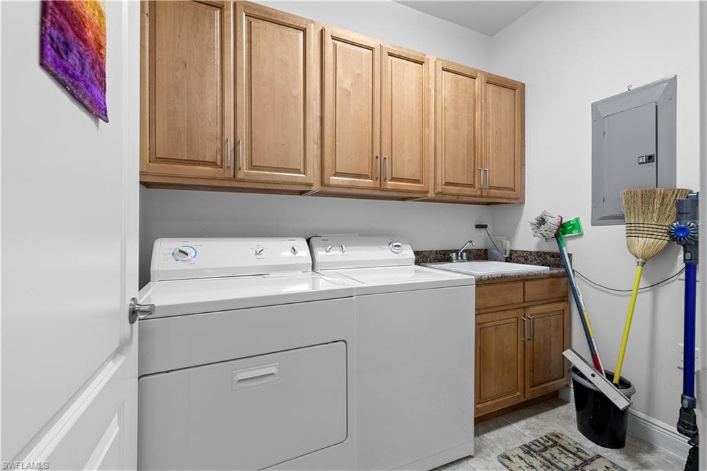 301 Copeland Ave S 104, Everglades City, FL 34139-19